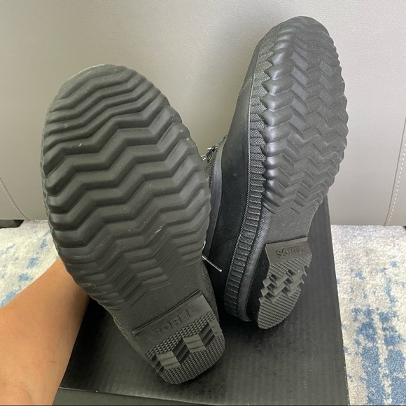 Sorel Men’s Black Waterproof Boot - Picture 11 of 15